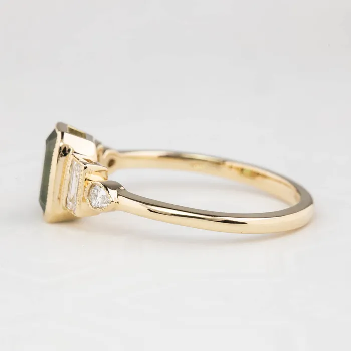 Rings Envero Jewelry Edith Ring 143139ct Light Green Madagascar Sapphire 14K Yellow Gold One of a kind