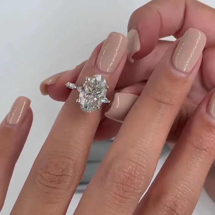 Shineofidamond Rings 40 Carat Oval Cut Silver Solitaire Ring
