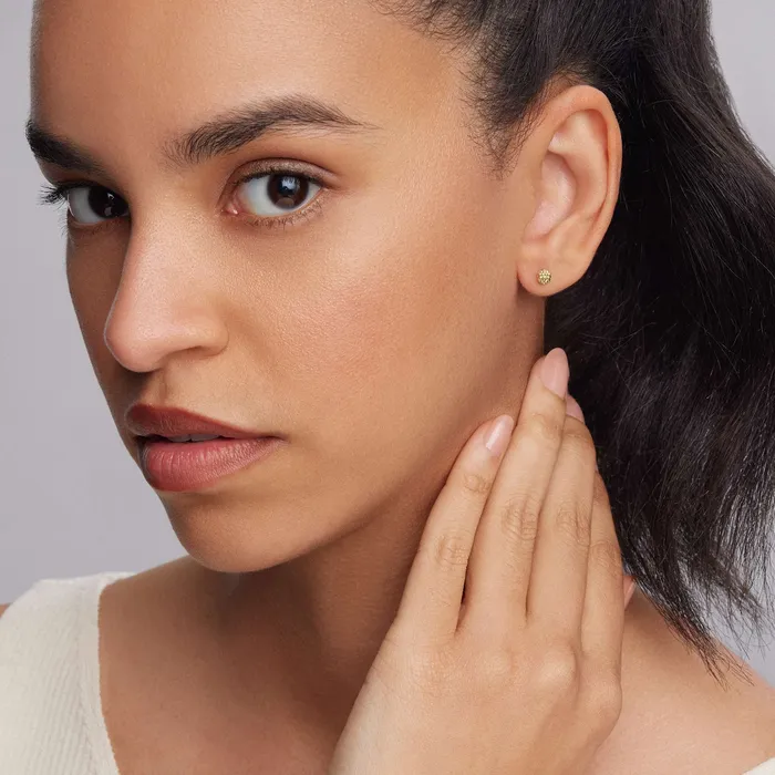 Earrings LAGOS Signature Caviar 18K Gold Caviar Stud Earrings