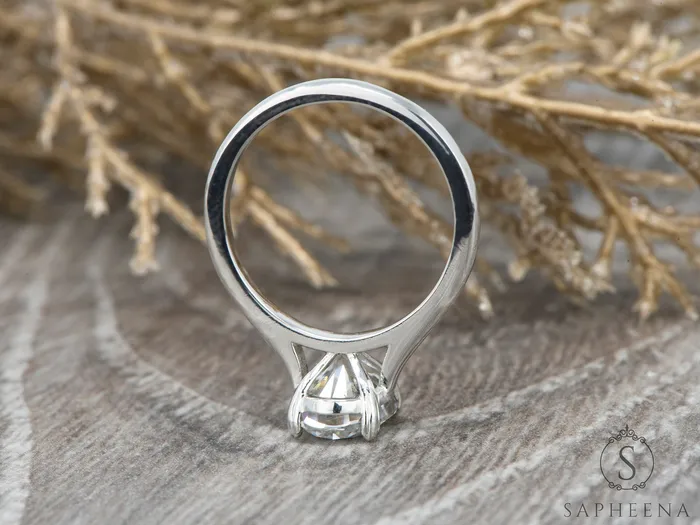 Sapheena Jewelry Rings Lilian 15 Ct Solitaire Oval Cut Engagement Ring