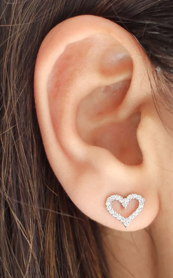 She Ate Adore Me Heart Stud Earrings Earrings