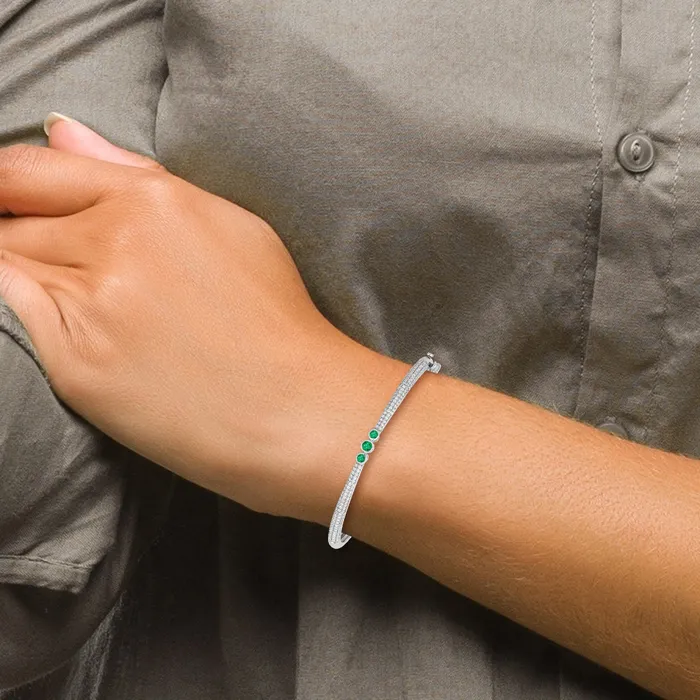Goldia Bracelets 14k White Gold 78 Ct Lab Grown Diamond VSSI G and Lab Created Emerald Bangle Bracelet