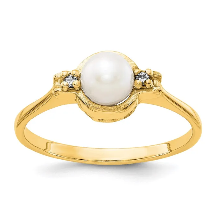 Goldiacom Rings 14K Yellow Gold 5mm FW Cultured Pearl A Real Diamond ring