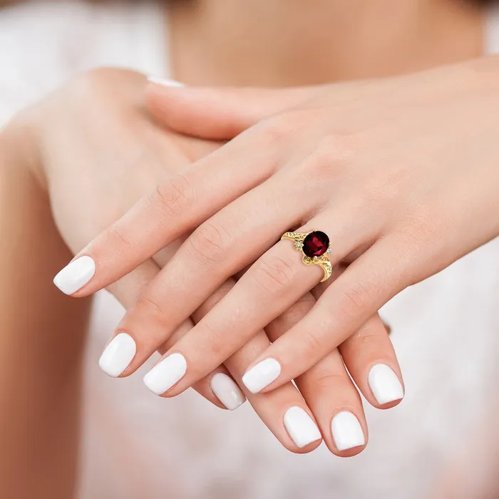 Goldiacom Rings 14K Yellow Gold 9x7mm Oval Garnet Checker AA Real Diamond ring