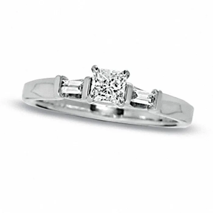 Previously Owned 050 CT TW PrincessCut Natural Diamond Engagement Ring in Solid 14K White Gold Goldia Rings